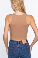 The Smoothfit Halter Crop